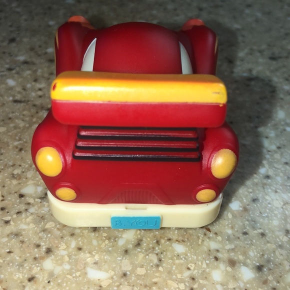 My B Toys, red race 🚘 pull back car - Picture 6 of 6